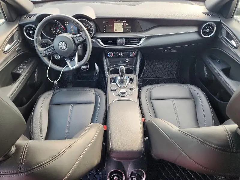 2022 ALFA ROMEO STELVIO TI  
