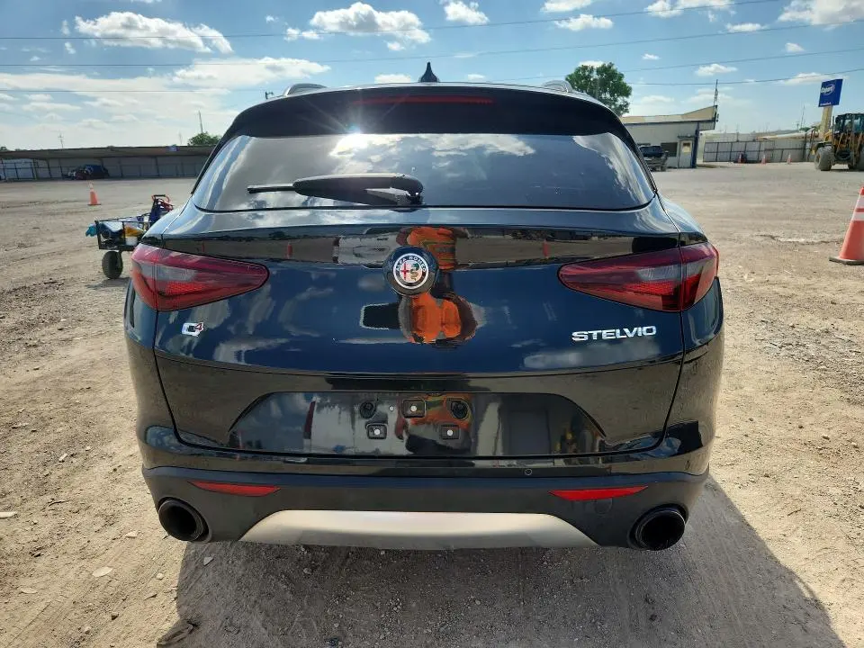 2018 ALFA ROMEO STELVIO SPORT  