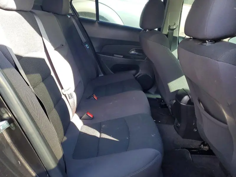 2015 CHEVROLET CRUZE LT  