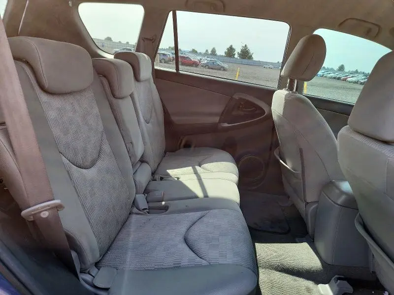 2010 TOYOTA RAV4 BASE  