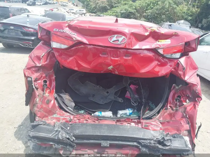 2015 HYUNDAI ELANTRA SE