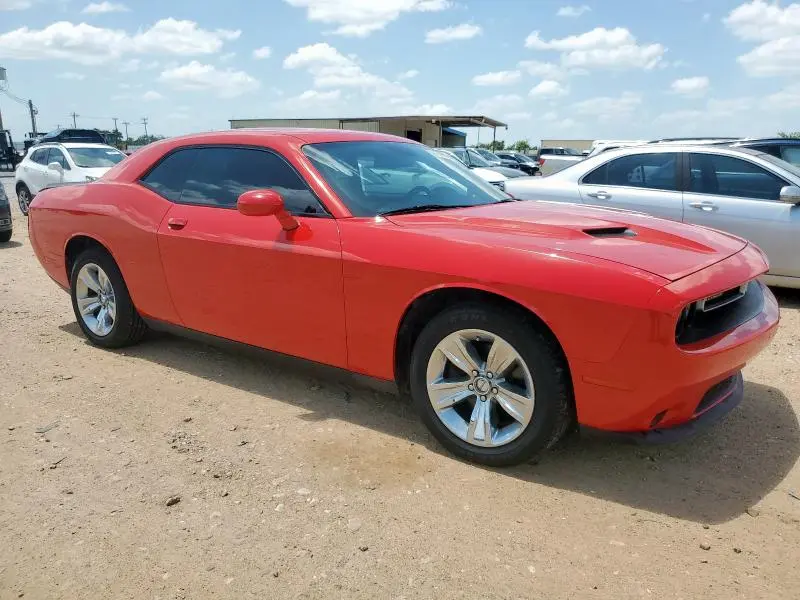 2015 DODGE CHALLENGER SXT  