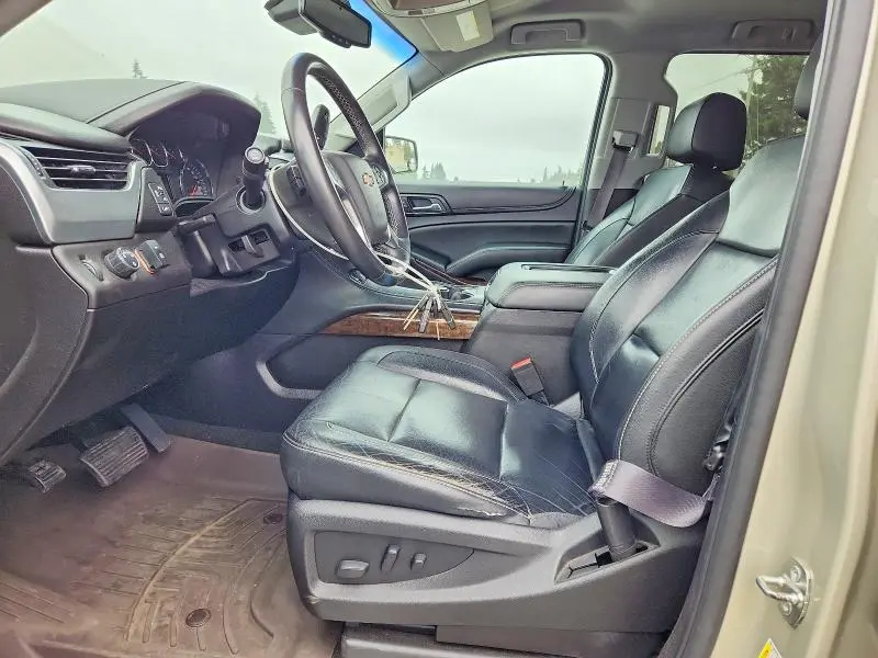 2017 CHEVROLET SUBURBAN C1500 LT  