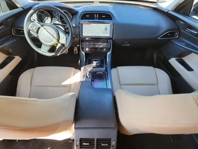 2019 JAGUAR XE PREMIUM  