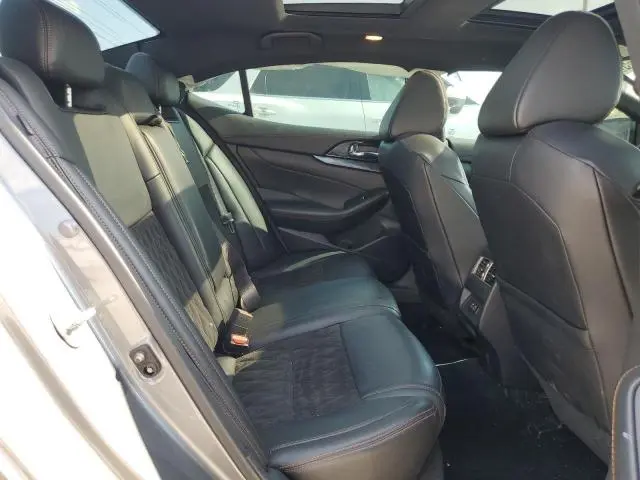 2020 NISSAN MAXIMA SR