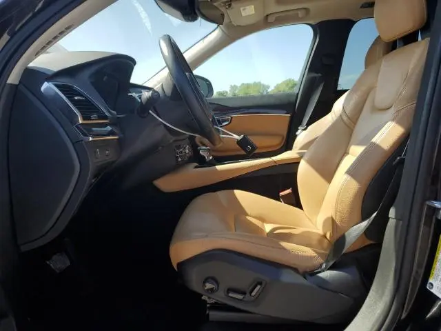 2016 VOLVO XC90 T6  