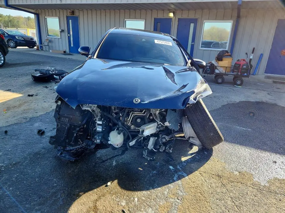 2019 MERCEDES-BENZ E 300  