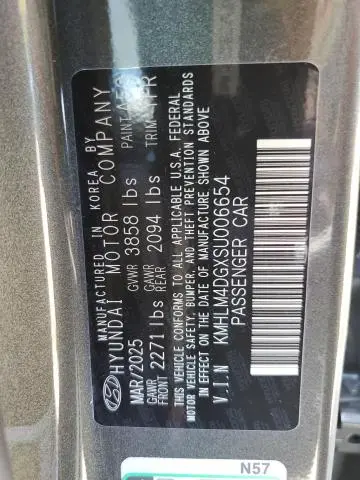 2025 HYUNDAI ELANTRA SEL SPORT  