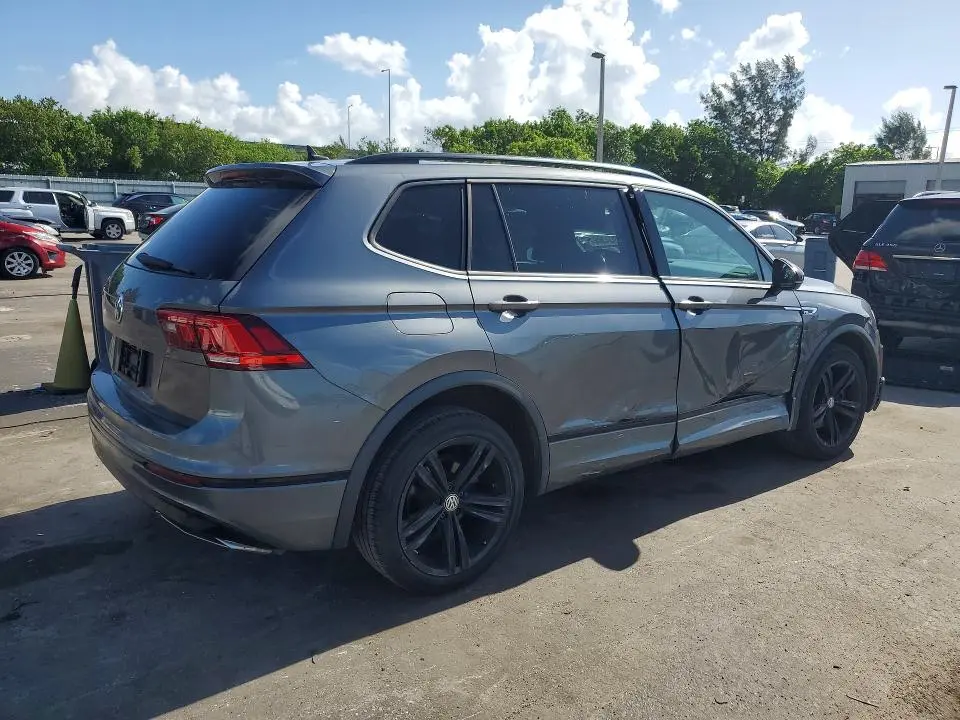 2019 VOLKSWAGEN TIGUAN SE  