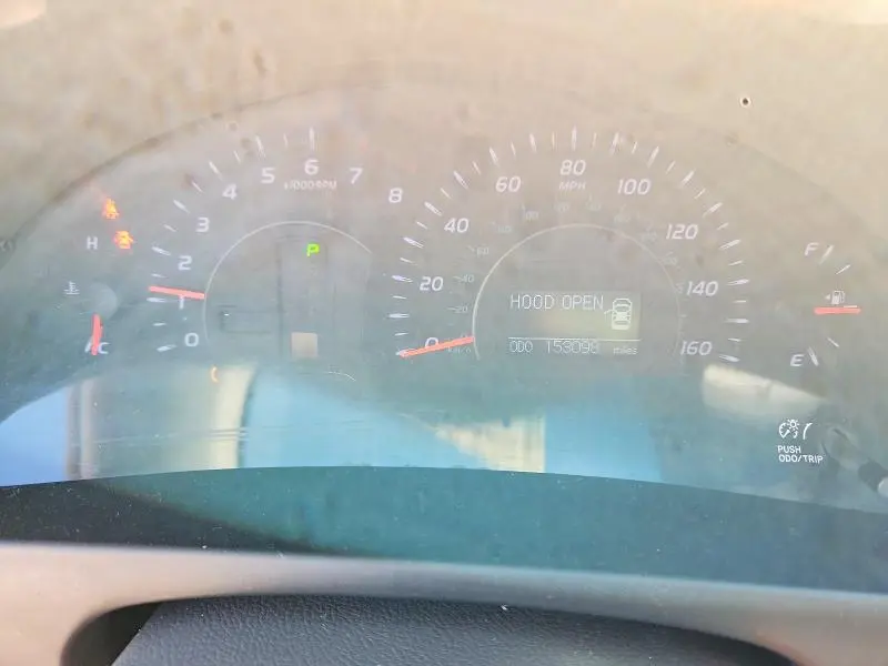 2011 TOYOTA CAMRY SE  