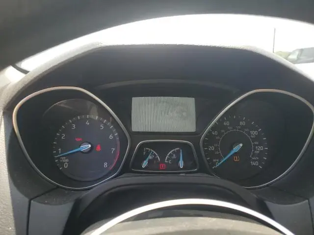 2017 FORD FOCUS SE  