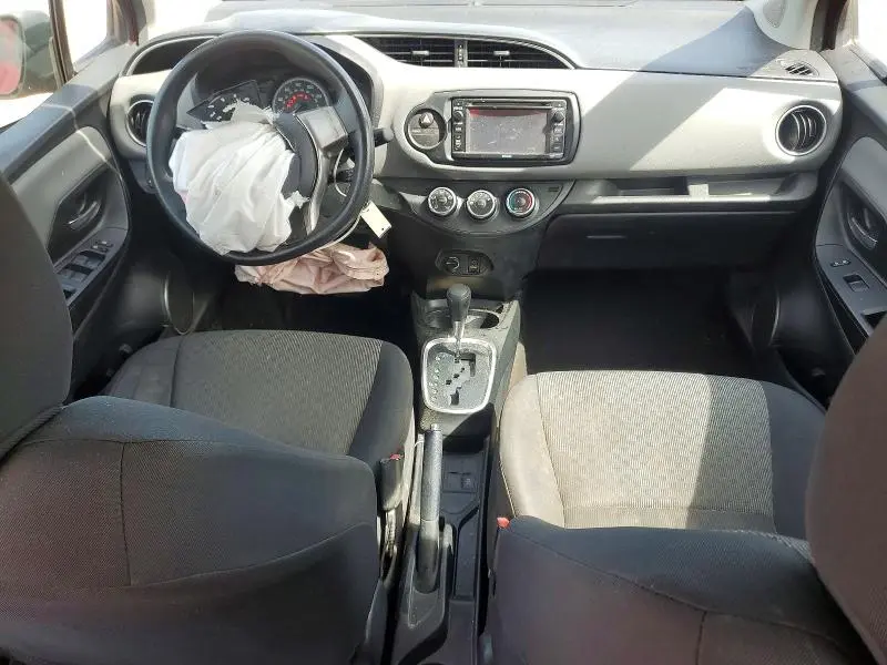 2015 TOYOTA YARIS 5-DOOR LE  