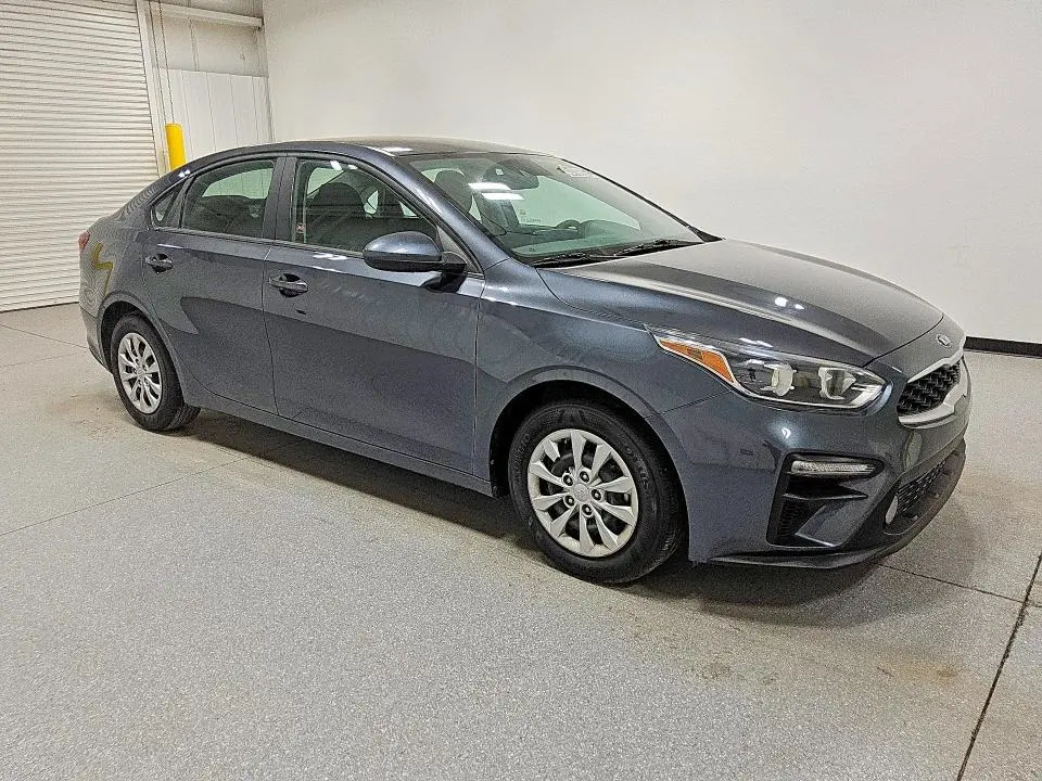 2021 KIA FORTE FE  