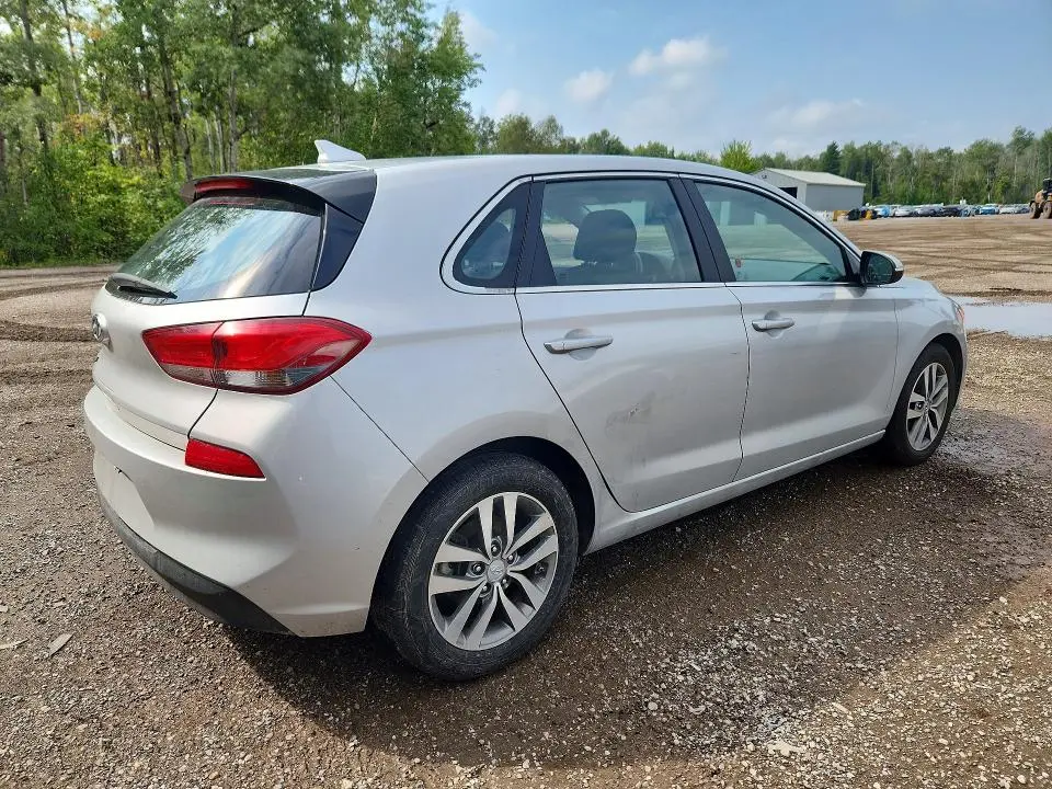 2018 HYUNDAI ELANTRA GT BASE  