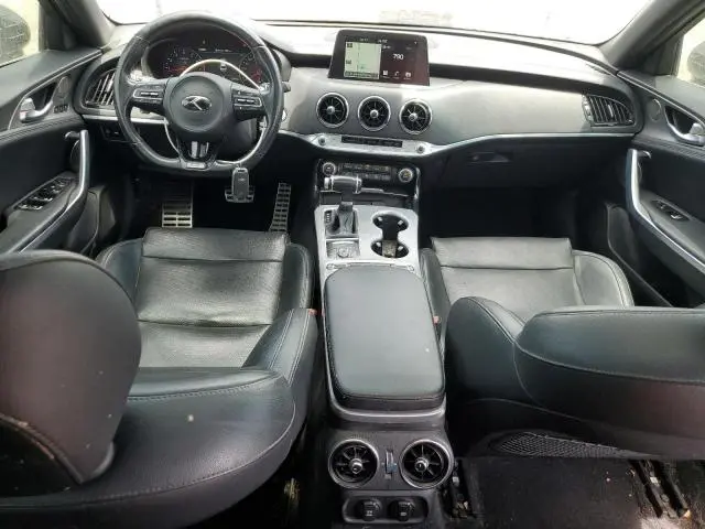 2018 KIA STINGER GT1  