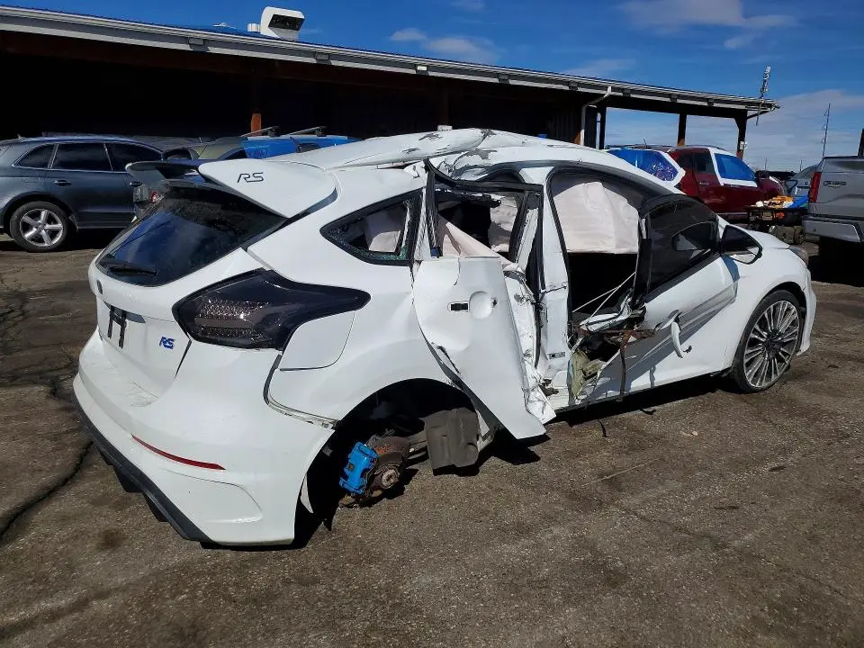 2017 FORD FOCUS RS  