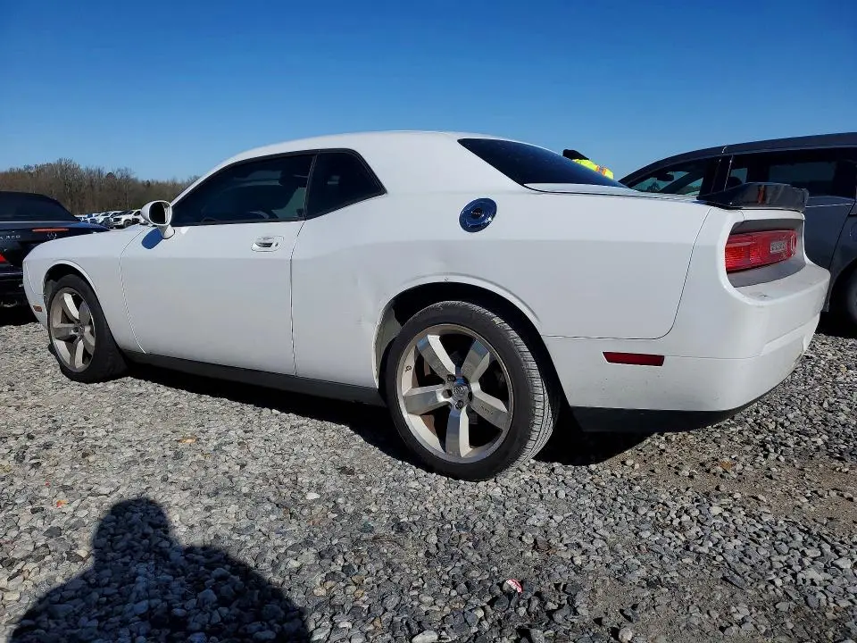2010 DODGE CHALLENGER SE  