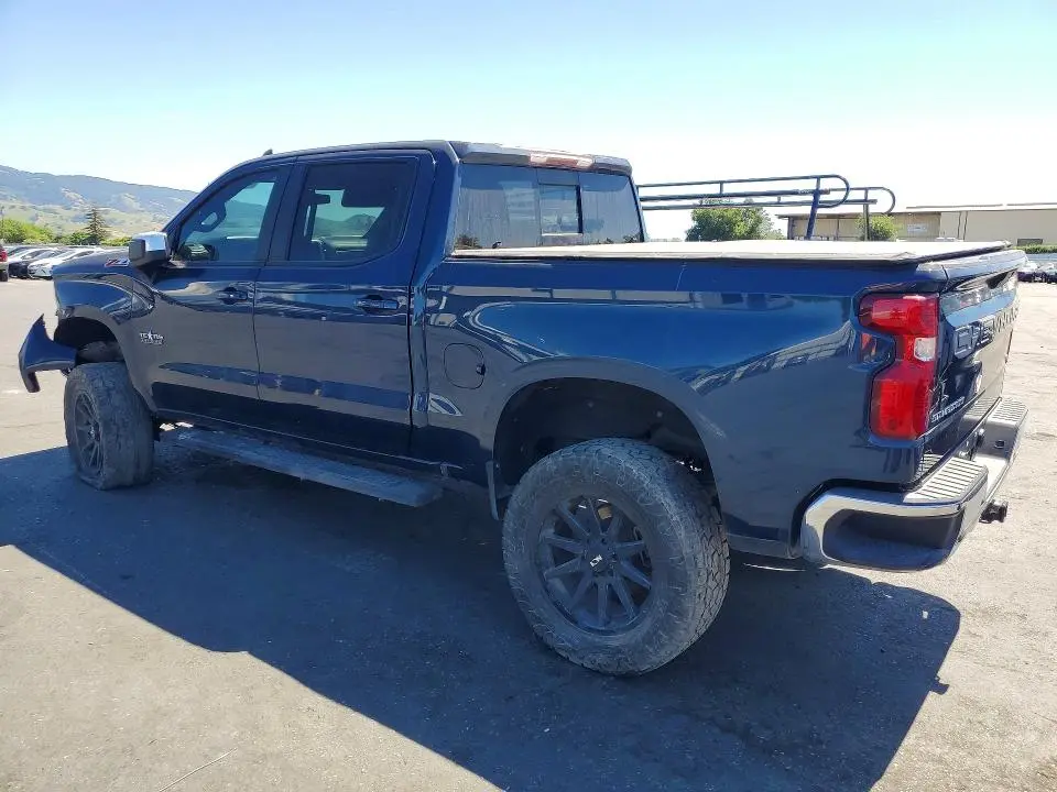 2021 CHEVROLET SILVERADO K1500 LT  