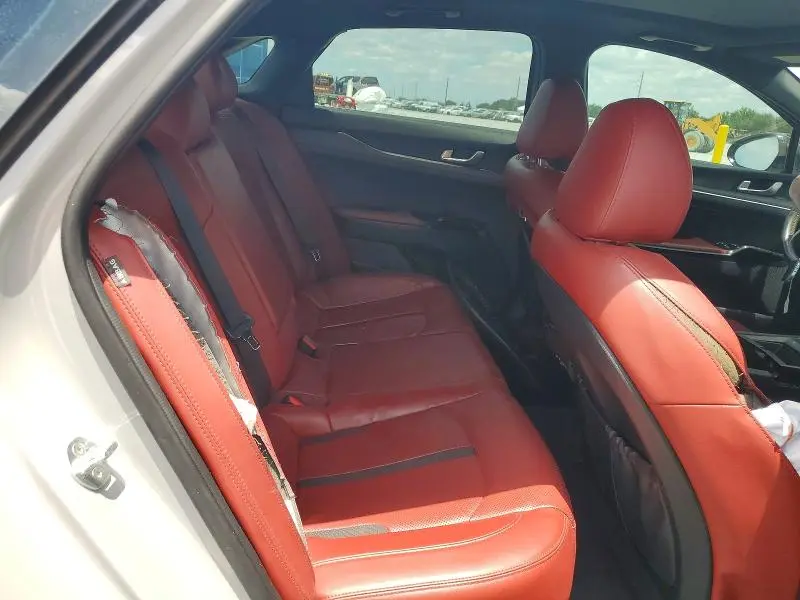 2021 KIA K5 GT LINE  