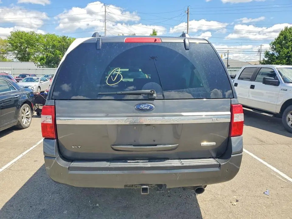 2017 FORD EXPEDITION EL XLT  