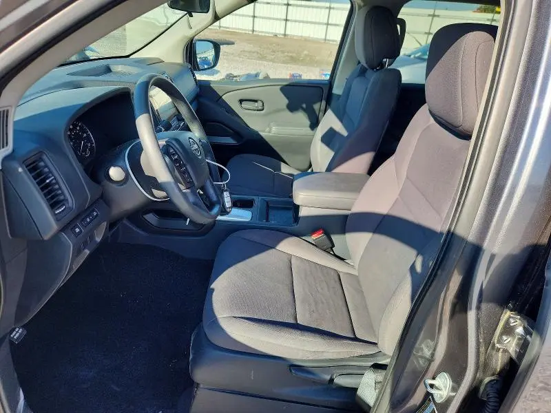 2022 NISSAN FRONTIER S  