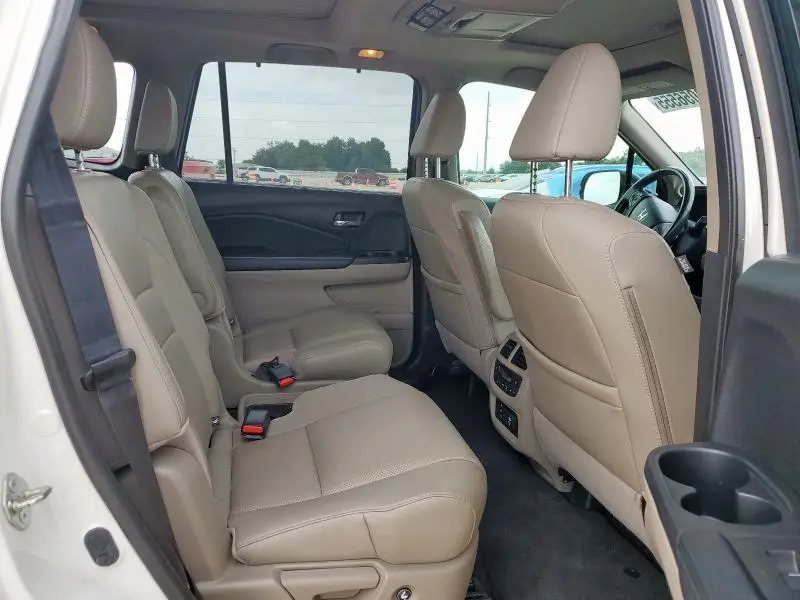 2018 HONDA PILOT ELITE  