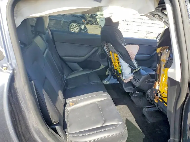 2022 TESL MODEL Y   