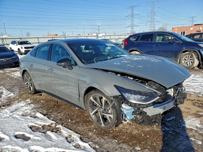 2022 HYUNDAI SONATA SEL PLUS  