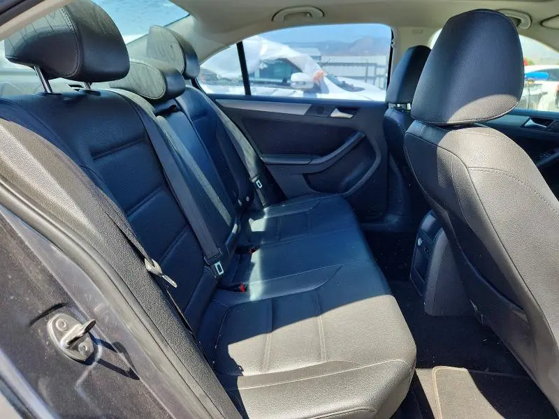 2013 VOLKSWAGEN JETTA TDI  