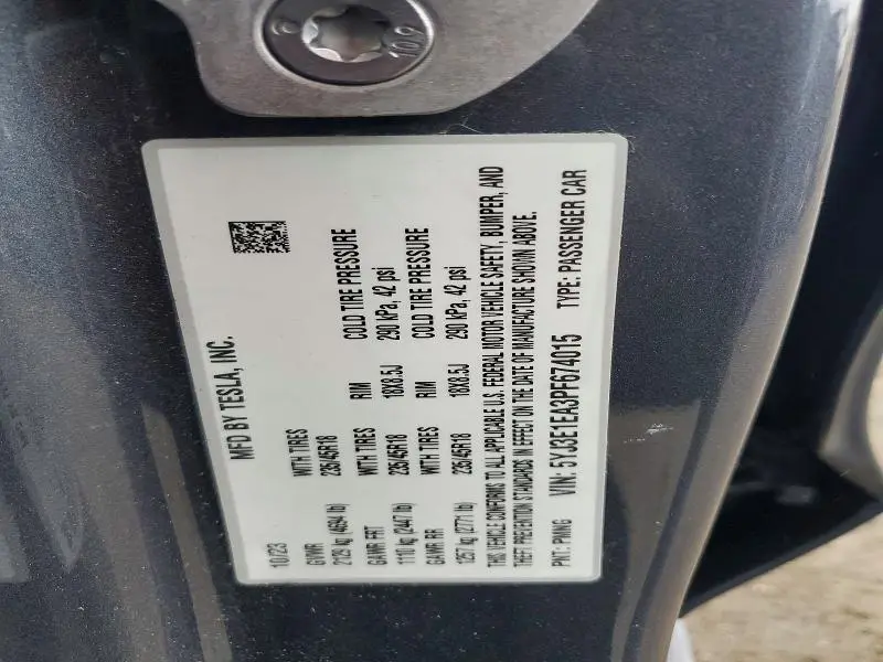 2023 TESLA MODEL 3   