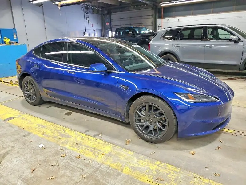 2025 TESLA MODEL 3   