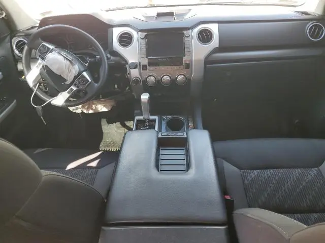 2020 TOYOTA TUNDRA CREWMAX SR5  