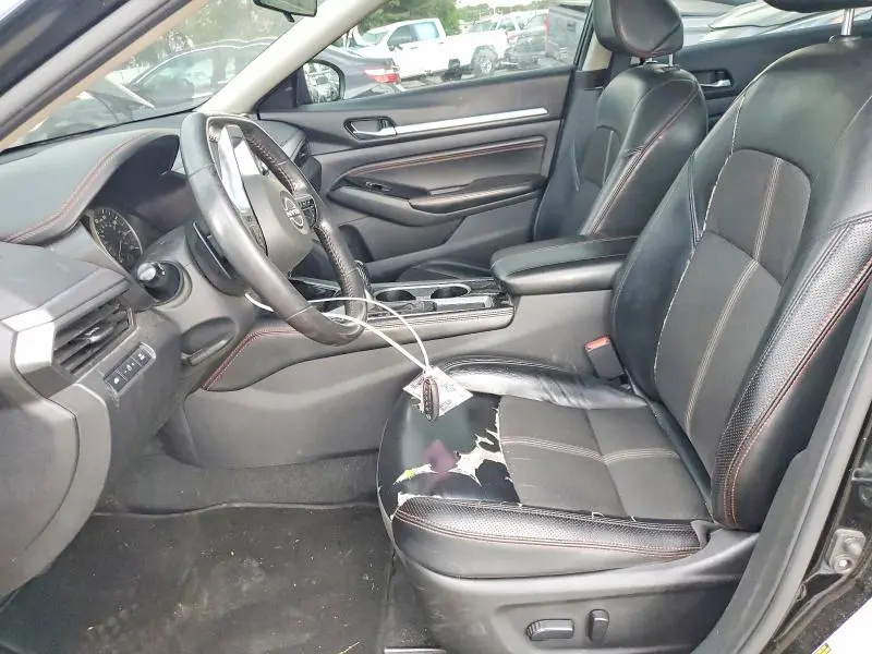 2023 NISSAN ALTIMA SR  