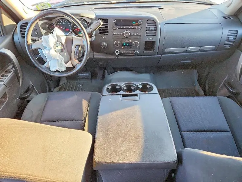 2011 CHEVROLET SILVERADO K1500 LT  