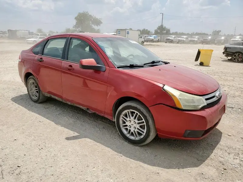 2011 FORD FOCUS SE  