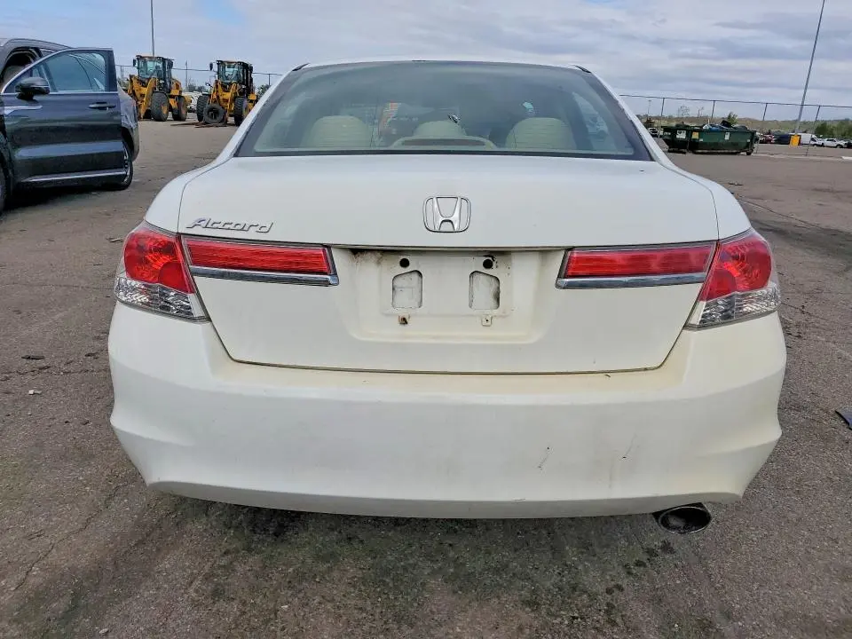 2012 HONDA ACCORD LXP  