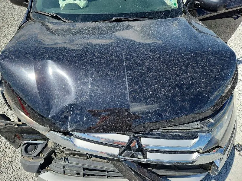 2016 MITSUBISHI OUTLANDER ES  