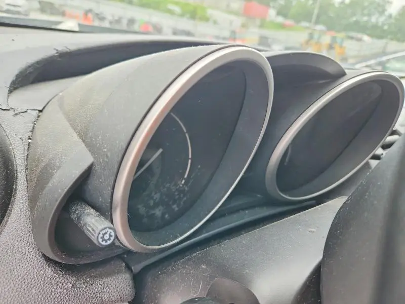 2010 MAZDA 3 S  