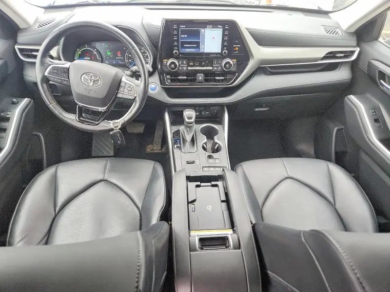 2021 TOYOTA HIGHLANDER HYBRID XLE  