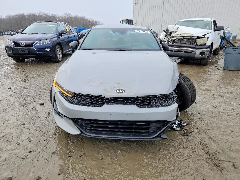 2021 KIA K5 GT LINE  