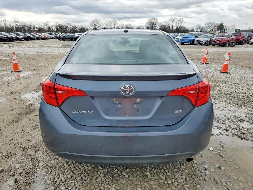 2018 TOYOTA COROLLA SE  