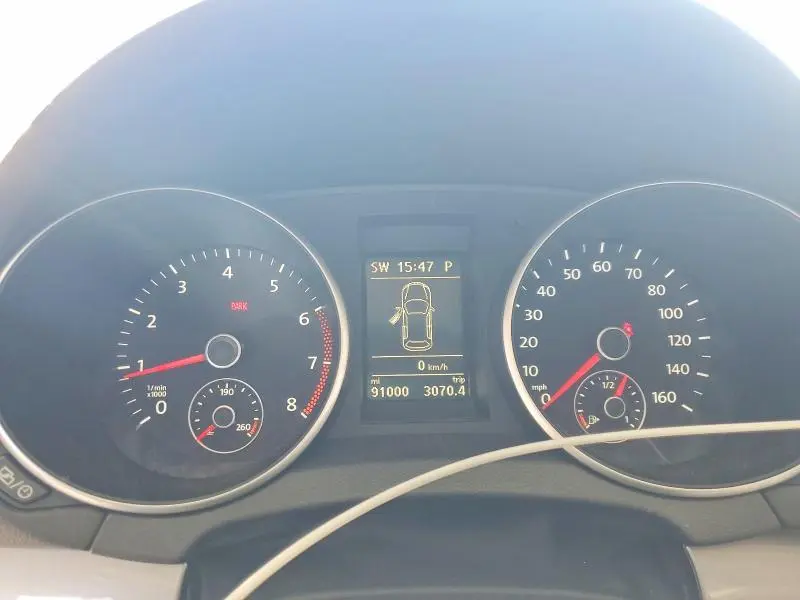 2013 VOLKSWAGEN GOLF   