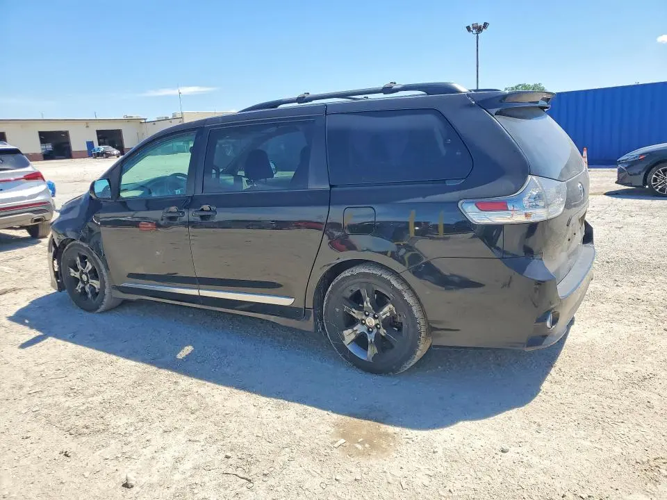 2012 TOYOTA SIENNA SPORT  