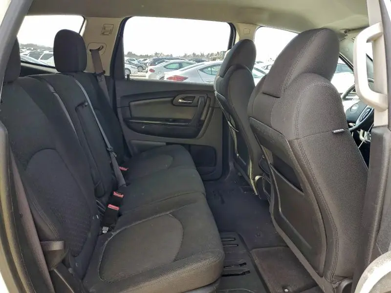 2012 CHEVROLET TRAVERSE LT  