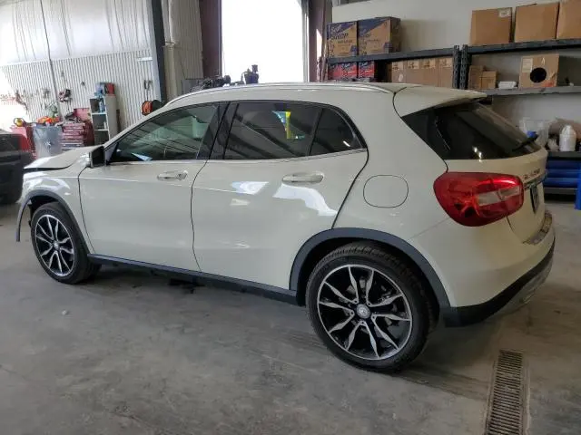 2017 MERCEDES-BENZ GLA 250