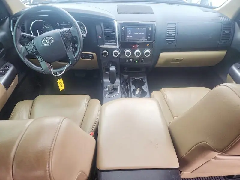 2018 TOYOTA SEQUOIA SR5  