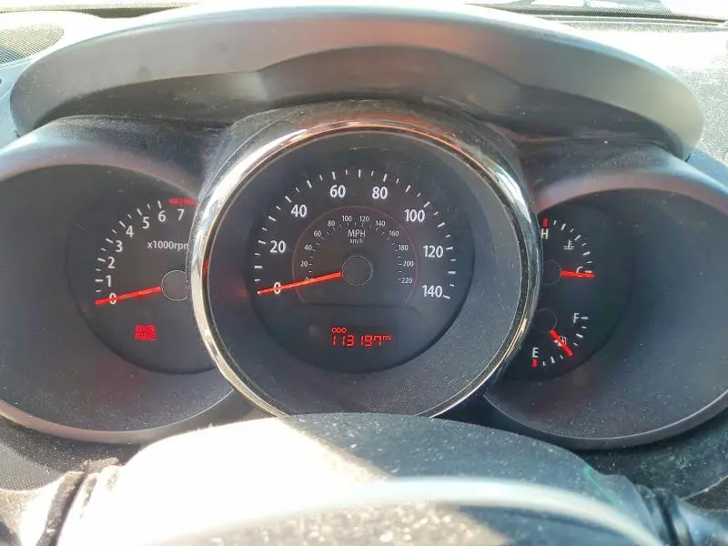 2011 KIA SOUL +  