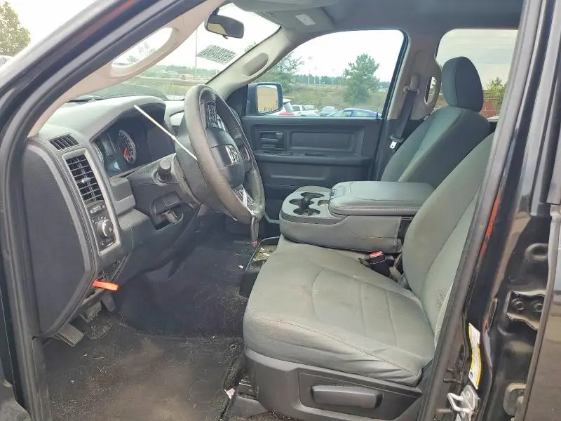2016 RAM 1500 ST  