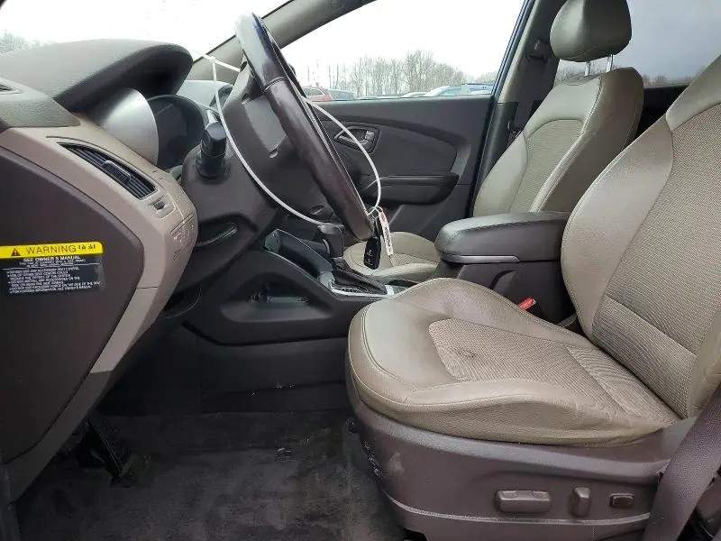 2014 HYUNDAI TUCSON SE  