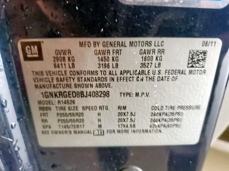 2011 CHEVROLET TRAVERSE LT  